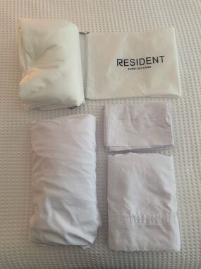 Nectar King Sheet Set Resident Brand Flat + Fitted Sheet, Pillow Cases + Pad